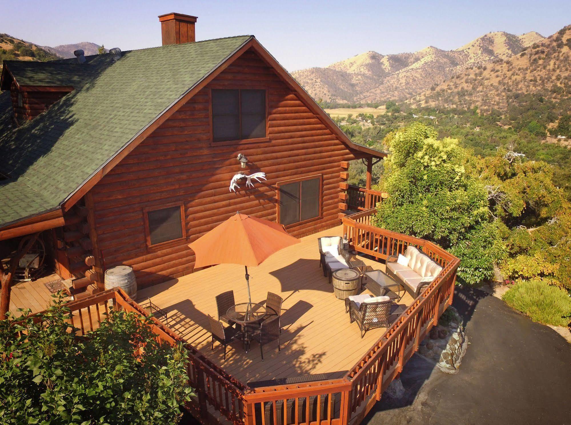 The Log House Lodge Three Rivers Bagian luar foto